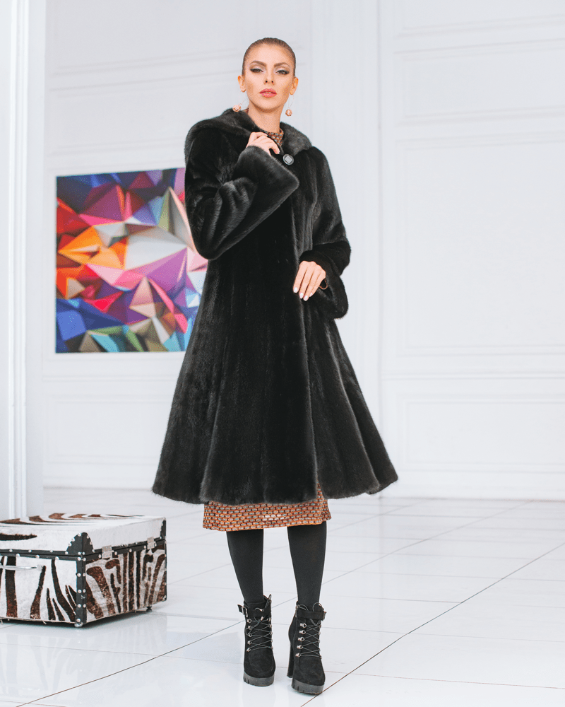 Официальный сайт фабрики меховых изделий ELENA FURS
