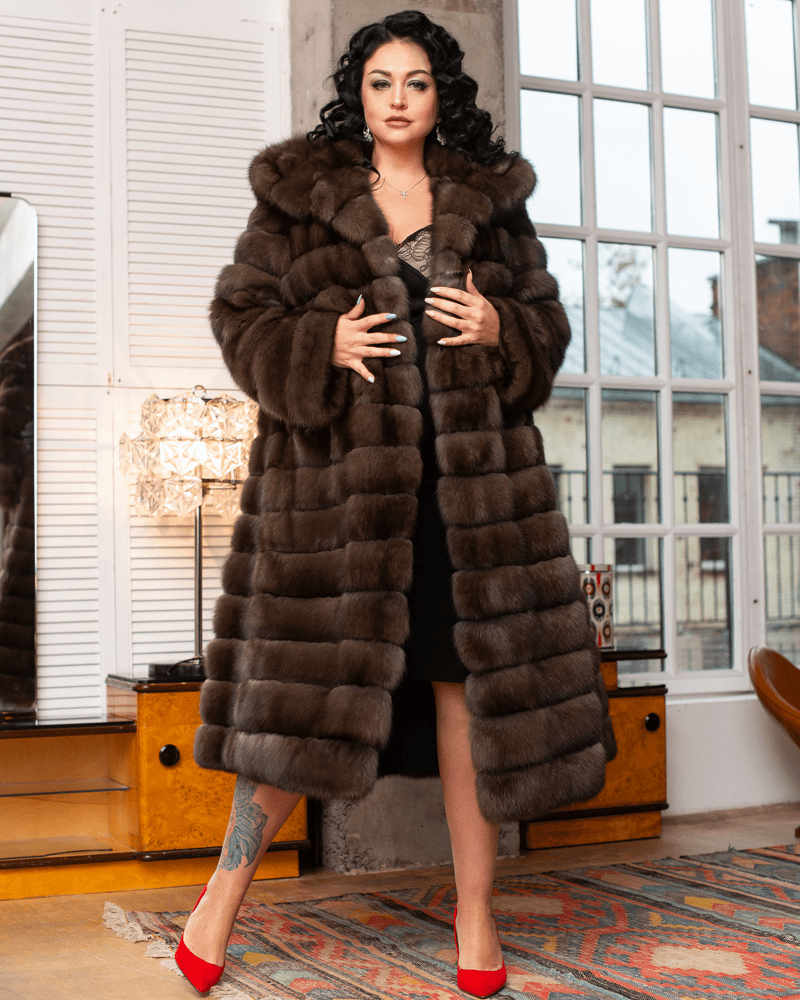Официальный сайт фабрики меховых изделий ELENA FURS